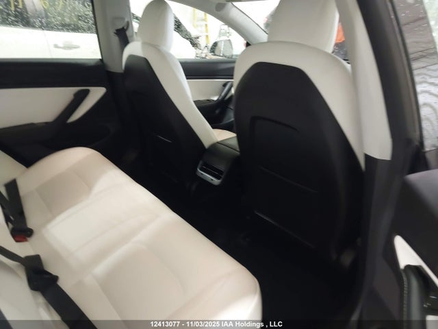 12413077 :رقم المزاد ، 5YJ3E1EA0KF419315 vin ، 2019 Tesla Model 3 مزاد بيع