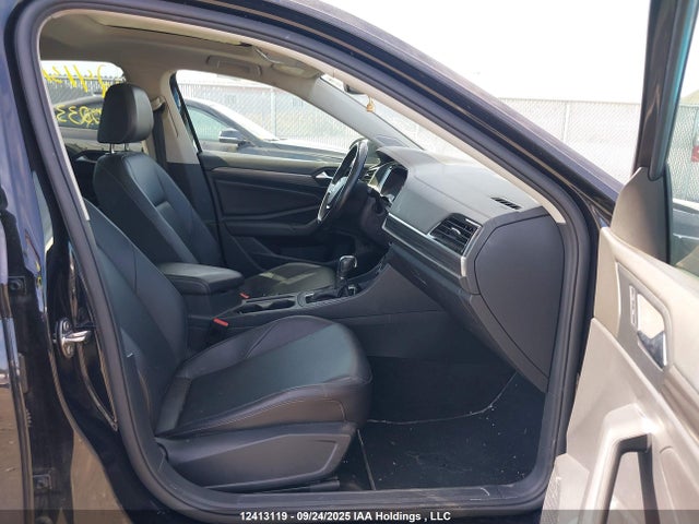 3VWE57BU7KM023322 Volkswagen 1.8 tsi