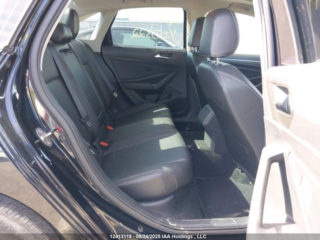 3VWE57BU7KM023322 Volkswagen 1.8 tsi