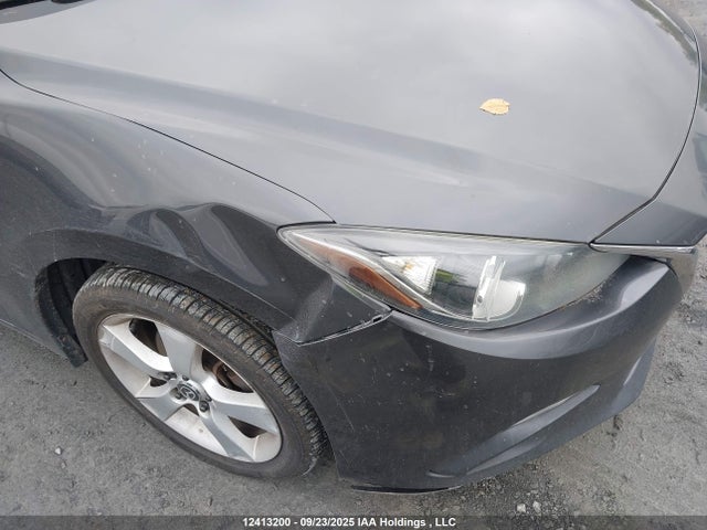 3MZBM1V77FM183795 Mazda pe