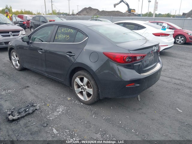 3MZBM1V77FM183795 Mazda pe