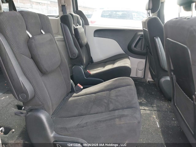 2C4RDGBG5ER281241 Dodge Grand Caravan