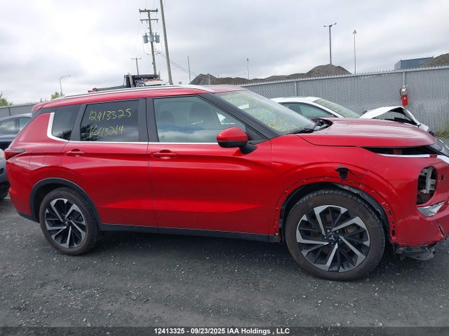 JA4J4UA81NZ613214 Mitsubishi Outlander