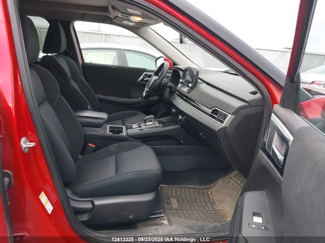 JA4J4UA81NZ613214 Mitsubishi Outlander