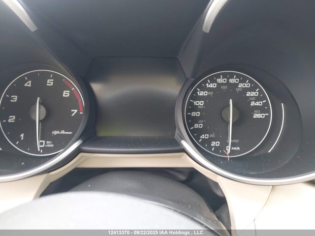 Alfa Romeo 2018 2018 ZARFAEEN4J7584619 Image 15