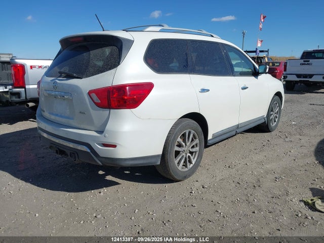 5N1DR2MM5HC908109 Nissan Pathfinder