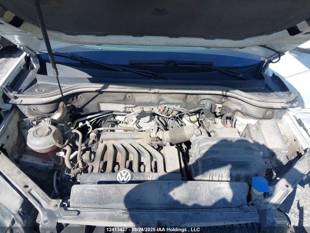 1V2MR2CA0KC593544 Volkswagen fsi