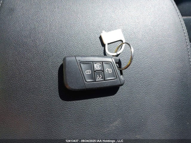 1V2MR2CA0KC593544 Volkswagen fsi