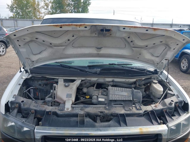 1GTW7AFF5H1149713 GMC l20- flexible fuel engine, iron
