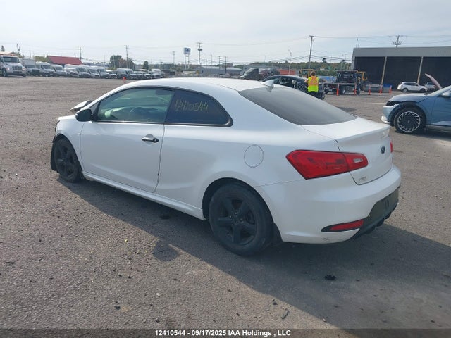 KIA dohc mpi theta ii 2014 KNAFZ6A38E5220375 Image 3