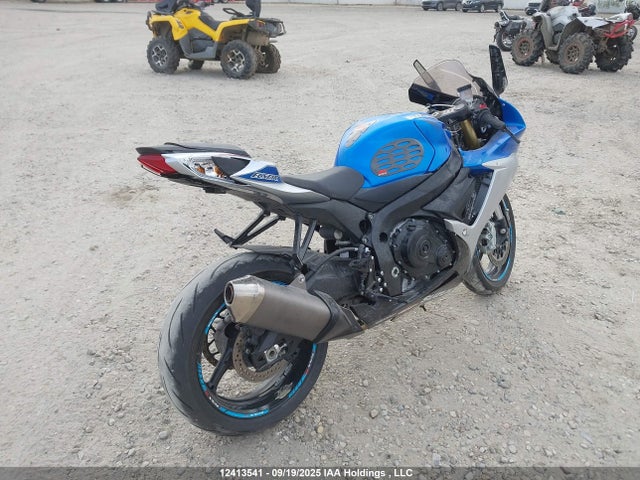 JS1GR7MA3P7101416 Suzuki R747