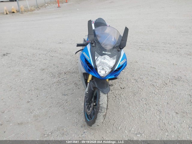 JS1GR7MA3P7101416 Suzuki R747