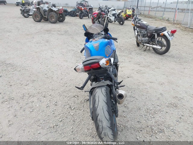 JS1GR7MA3P7101416 Suzuki R747