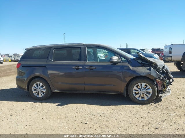 KIA Sedona 2018 KNDMB5C14J6360819 Image 14