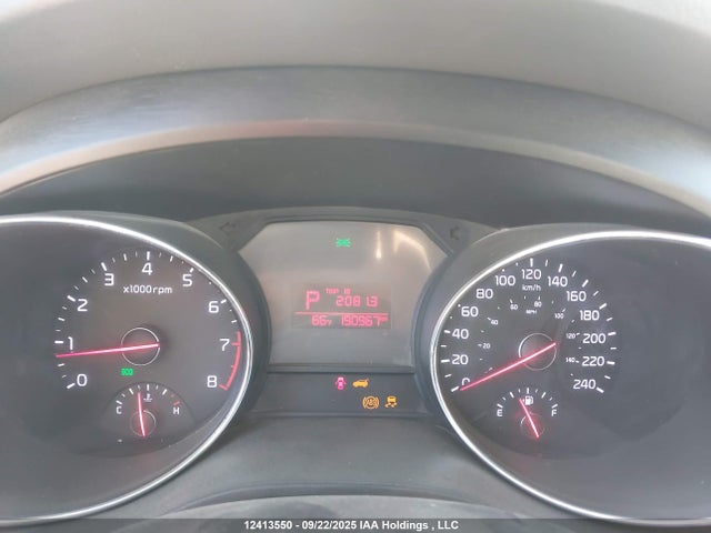 KIA Sedona 2018 KNDMB5C14J6360819 Image 7