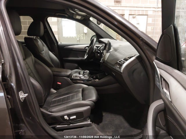 12413726 :رقم المزاد ، 5UX53DP03N9L87381 vin ، 2022 Bmw X3 Xdrive30i مزاد بيع