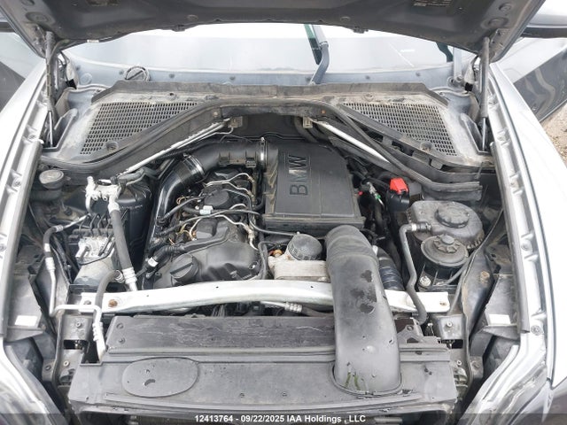 Продаж на аукціоні авто 2011 Bmw X5, vin: 5UXZV4C51BLL58182, номер лоту: 12413764