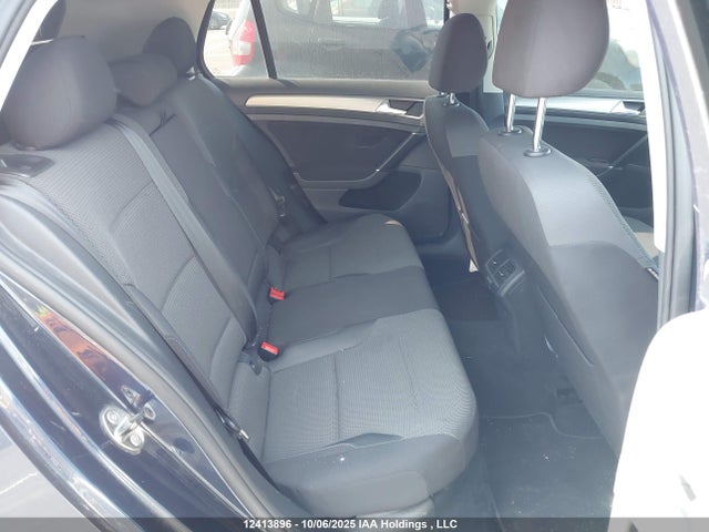 3VW217AU8FM006454 Volkswagen Golf