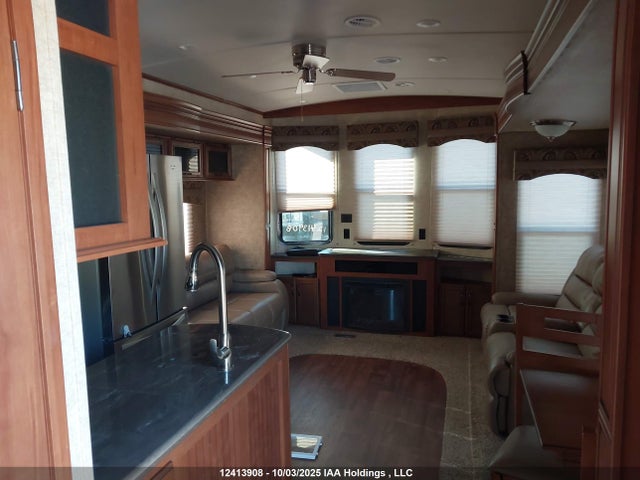 Forest River Sandpiper Towables 2016 4X4TSAR28GJ032128 Image 5