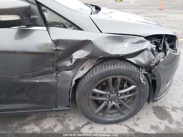 Ford 2.0l gdi 2017 1FADP3N27HL261022 Image 6