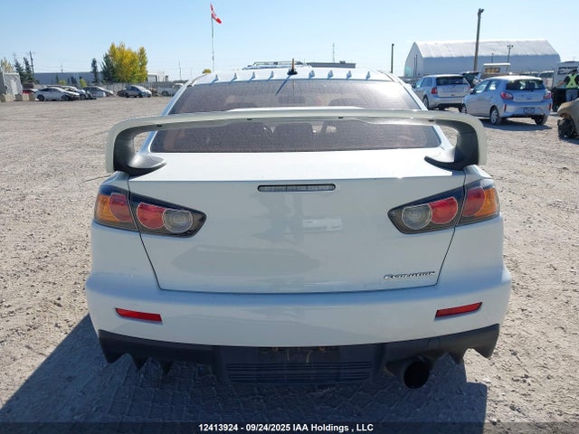 Mitsubishi LANCER EVOLUTION 2014 JA32W8FV3EU602222 Image 17
