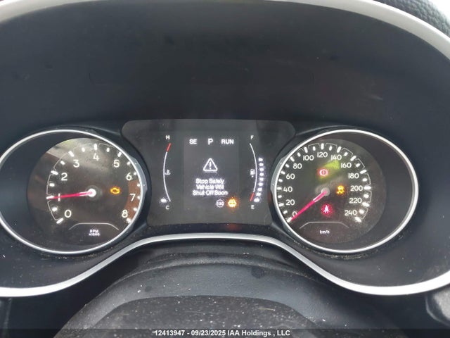 3C4NJDBBXJT145687 Jeep Compass
