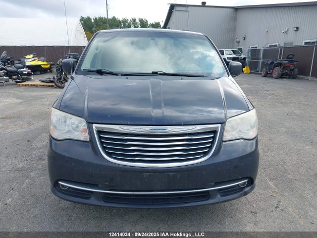 2C4RC1CG8ER309838 Chrysler Town and Country