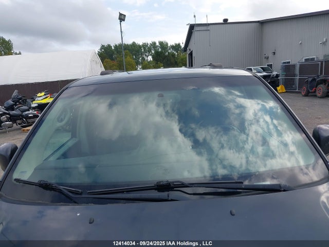 2C4RC1CG8ER309838 Chrysler Town and Country
