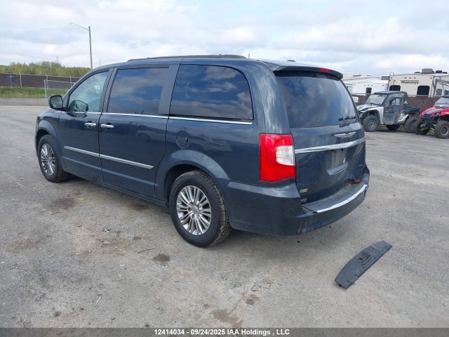 2C4RC1CG8ER309838 Chrysler Town and Country