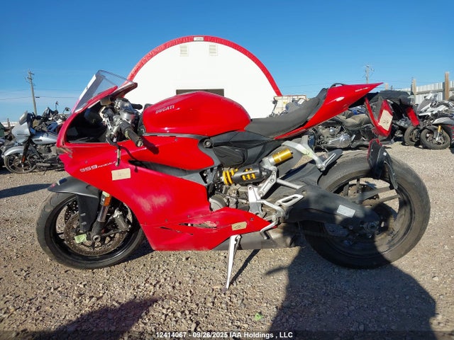 Ducati 2019 2019 ZDM14B1W6KB010308 Image 13