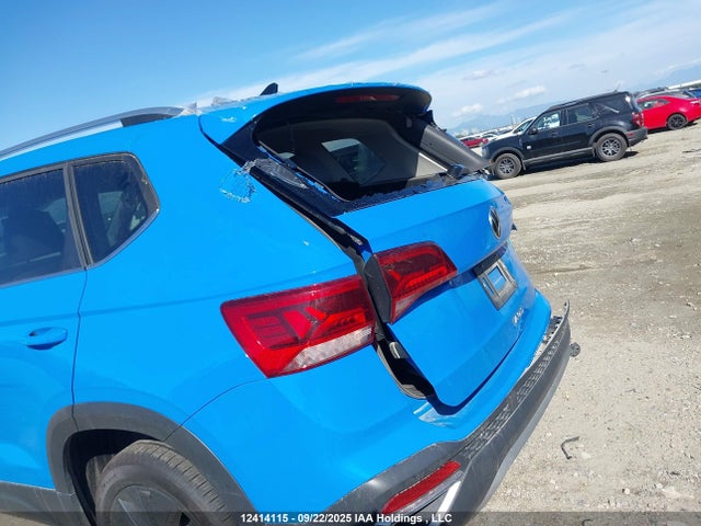 3VVSX7B28RM096483 Volkswagen tsi