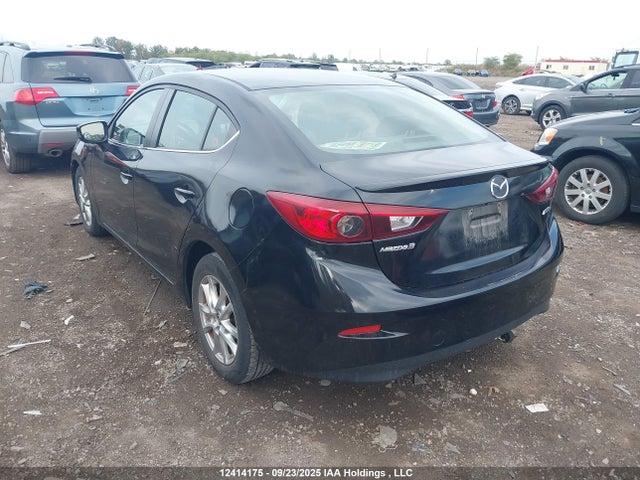 Mazda pe 2015 3MZBM1V71FM133409 Image 3