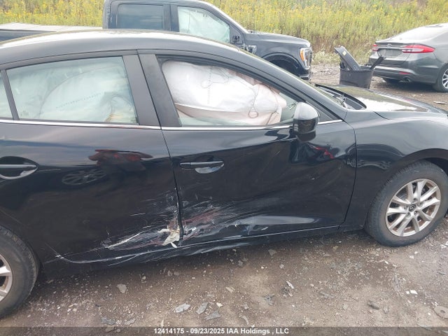 Mazda pe 2015 3MZBM1V71FM133409 Image 6