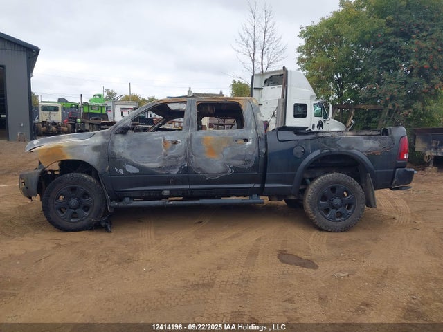 3C6UR5FL0JG255631 RAM 2500 Laramie