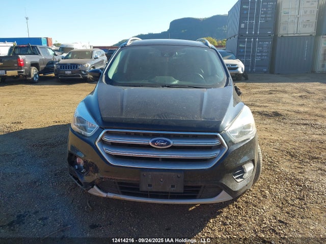 1FMCU9J99HUD88218 Ford 2017