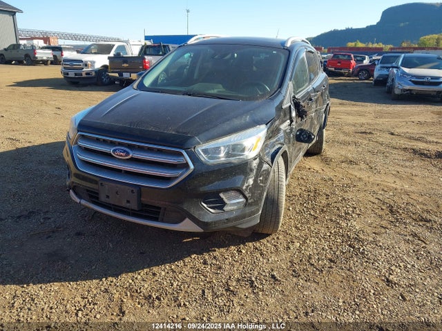 1FMCU9J99HUD88218 Ford 2017