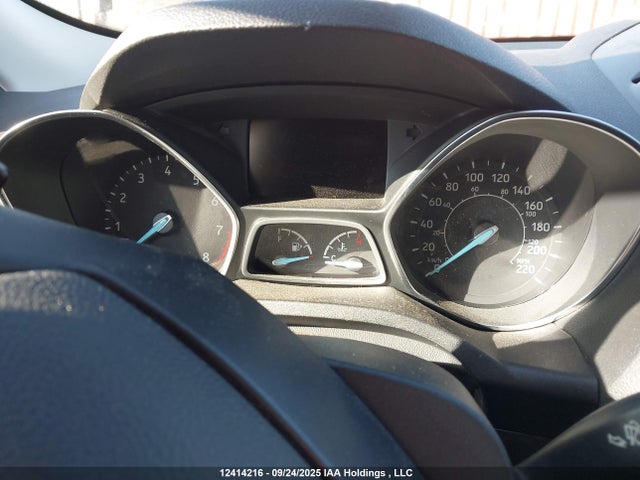 1FMCU9J99HUD88218 Ford 2017
