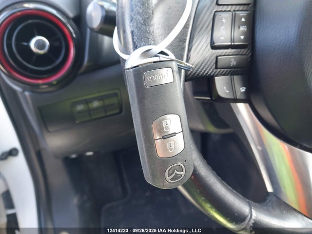 Mazda pe 2017 JM1DKFC74H0158196 Image 11