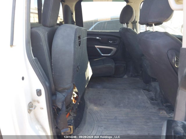 1N6AA1EJ1HN507901 Nissan Titan