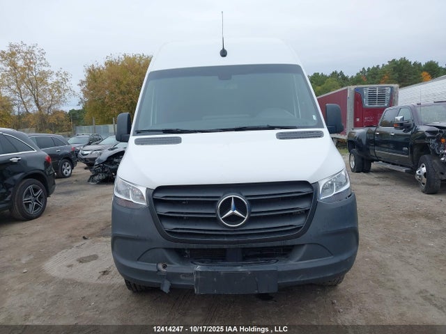 W1Y4KCHY5PP528878 Mercedes-Benz om654