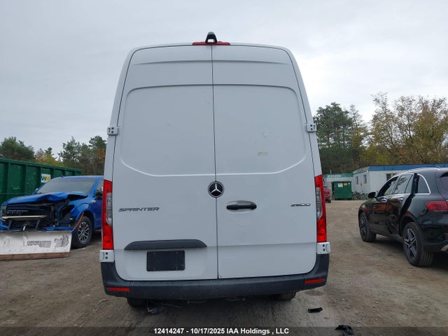 W1Y4KCHY5PP528878 Mercedes-Benz om654