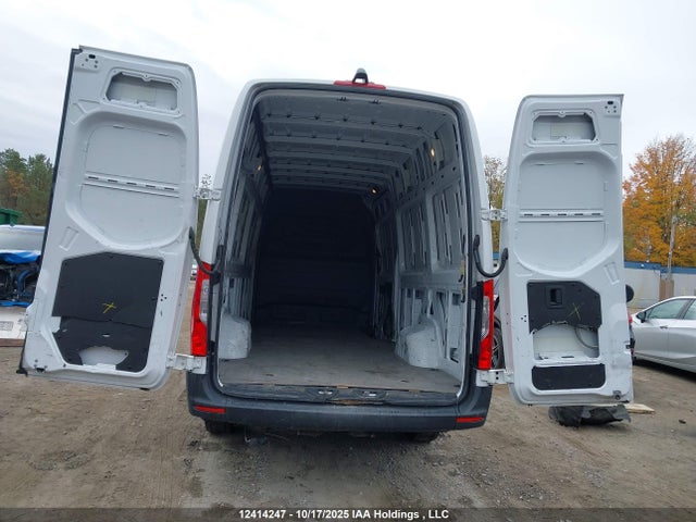 W1Y4KCHY5PP528878 Mercedes-Benz om654