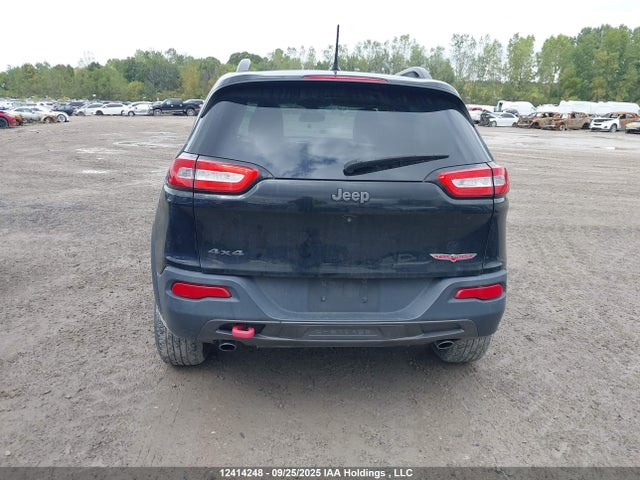 1C4PJMBS5FW713242 Jeep Cherokee