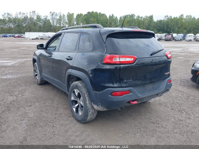 1C4PJMBS5FW713242 Jeep Cherokee