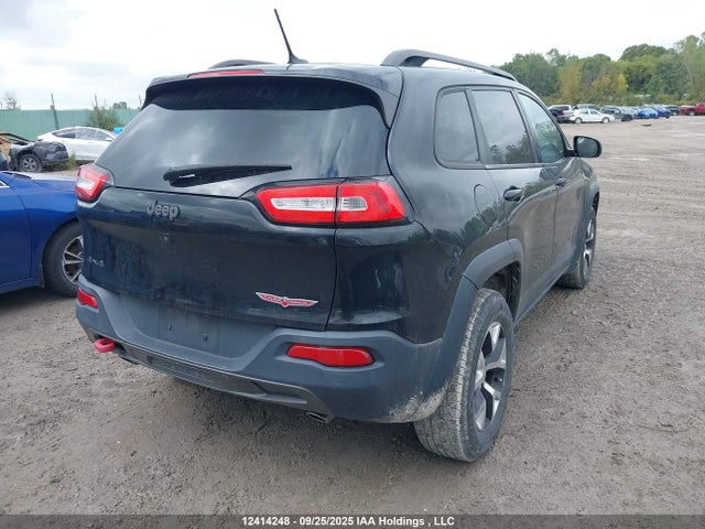 1C4PJMBS5FW713242 Jeep Cherokee