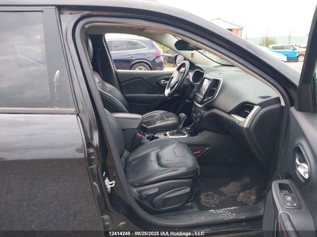 1C4PJMBS5FW713242 Jeep Cherokee