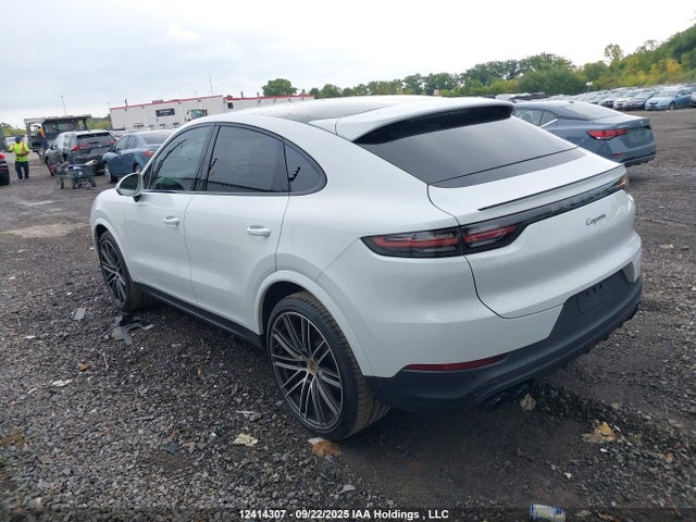 Porsche Cayenne 2023 WP1BA2AY5PDA24530 Image 3