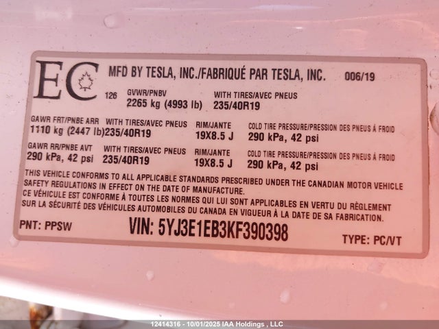 Tesla MODEL 3 2019 5YJ3E1EB3KF390398 Image 9