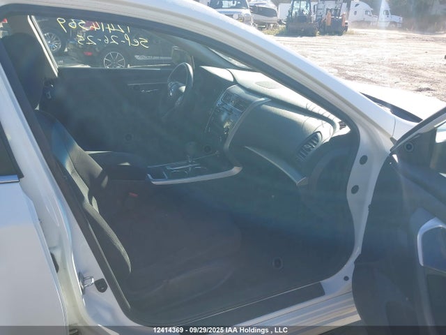 1N4AL3AP0EN259726 Nissan 2014