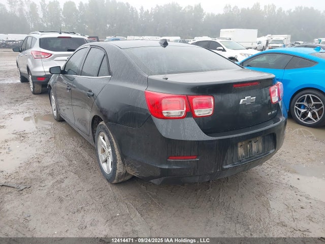 Chevrolet lkw 2014 1G11C5SL4EF139514 Image 3